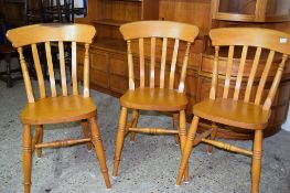 SET OF THREE MATCHING MODERN STICK BACK KITCHEN CHAIRS, EACH HEIGHT APPROX 90CM