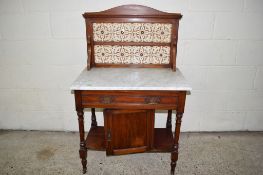 19TH CENTURY TILE BACK AND MARBLE TOP AMERICAN WALNUT WASH STAND, SINGLE FRIEZE DRAWER AND CENTRAL