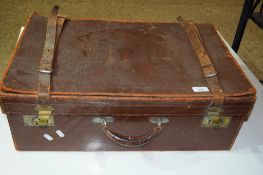 VINTAGE LEATHER SUITCASE, LENGTH APPROX 61CM