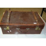 VINTAGE LEATHER SUITCASE, LENGTH APPROX 61CM