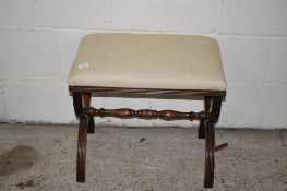 GOOD QUALITY 19TH CENTURY ROMAN STYLE UPHOLSTERED STYLE, APPROX 56 X 43CM