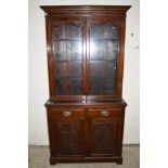 LATE 19TH CENTURY/EARLY 20TH CENTURY MAHOGANY CUPBOARD WITH BOOKCASE OVER, WIDTH APPROX 94CM, WITH