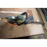 ELECTRIC HEDGE TRIMMER