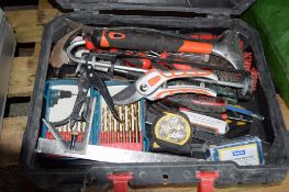 TOOL BOX INCL TOOLS