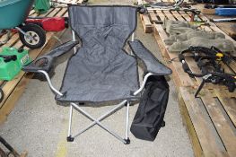 FOLDING CAMPING CHAIR