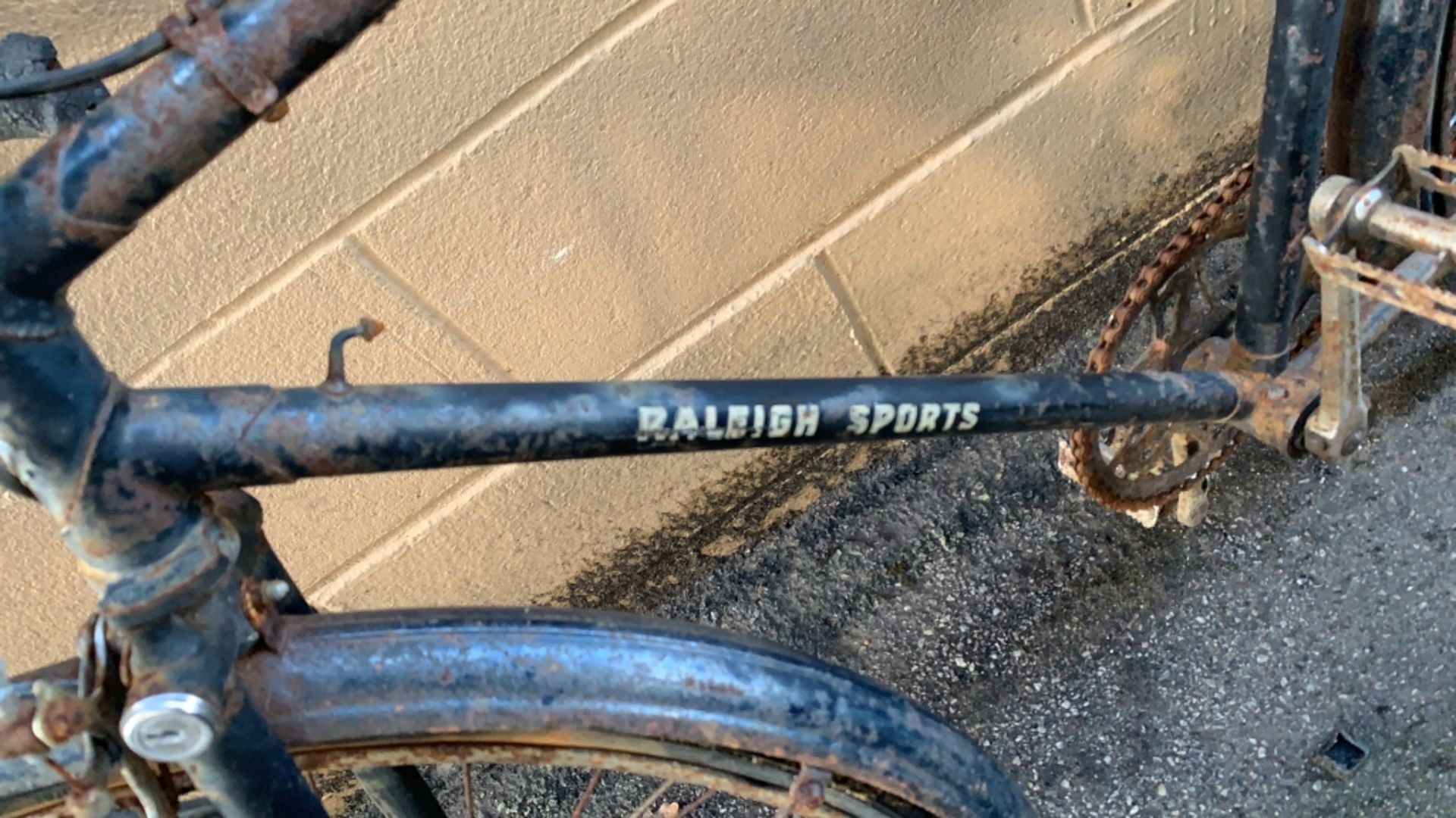 Vintage Raleigh Sports Racing Bicycle - Image 3 of 4