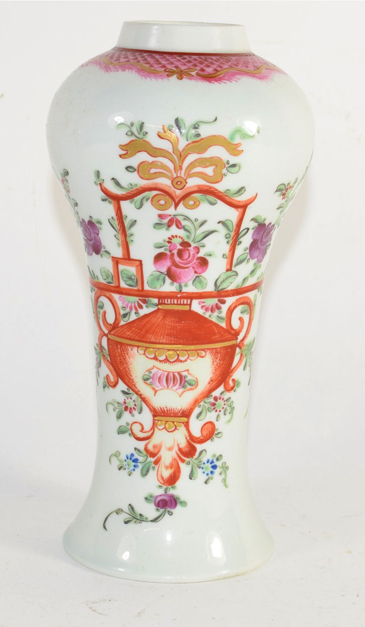 Lowestoft porcelain Chinese export style vase of bulbous form, 18cm high