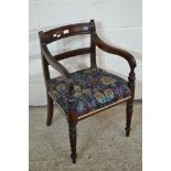 REGENCY STYLE CARVER CHAIR WITH TURNED LEGS AND LATER UPHOLSTERED SEAT APPROX WIDTH 49CM