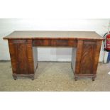 LARGE 19TH CENTURY MAHOGANY BREAK FRONT SIDEBOARD APPROX LENGTH 187CM