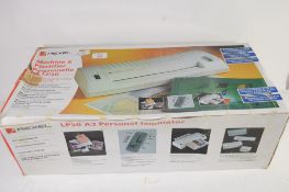 PLASTIC LAMINATING MACHINE