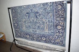 FLORAL DECORATED KASSAK WOOL CARPET APPROX 160 X 240CM