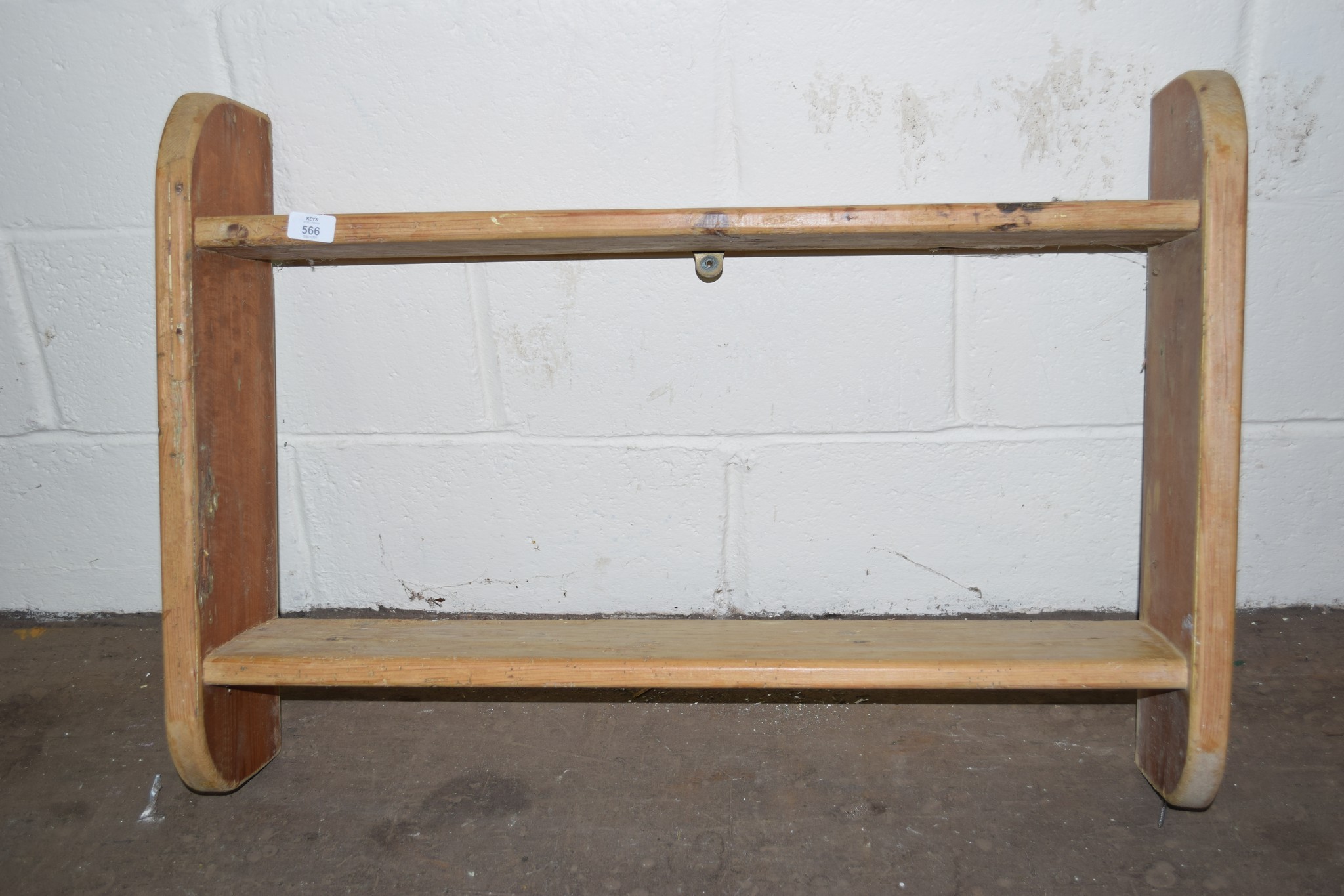 OVAL OAK OCCASSIONAL TABLE WITH BARLEY TWIST LEGS APPROX 75 X 45CM TOGETHER WITH VINTAGE PINE WALL - Image 3 of 4