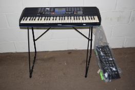 YAMAHA PSR-190 KEYBOARD COMPLETE WITH STAND