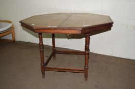 OCTAGONAL TABLE ON TURNED LEGS APPROX 106CM