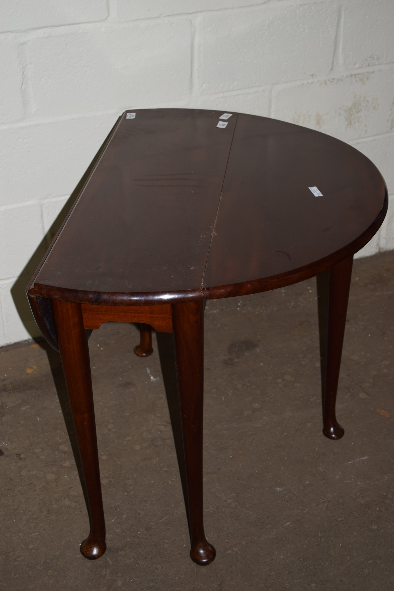 REPRODUCTION DROP LEAF TABLE APPROX WIDTH 91CM - Image 2 of 3