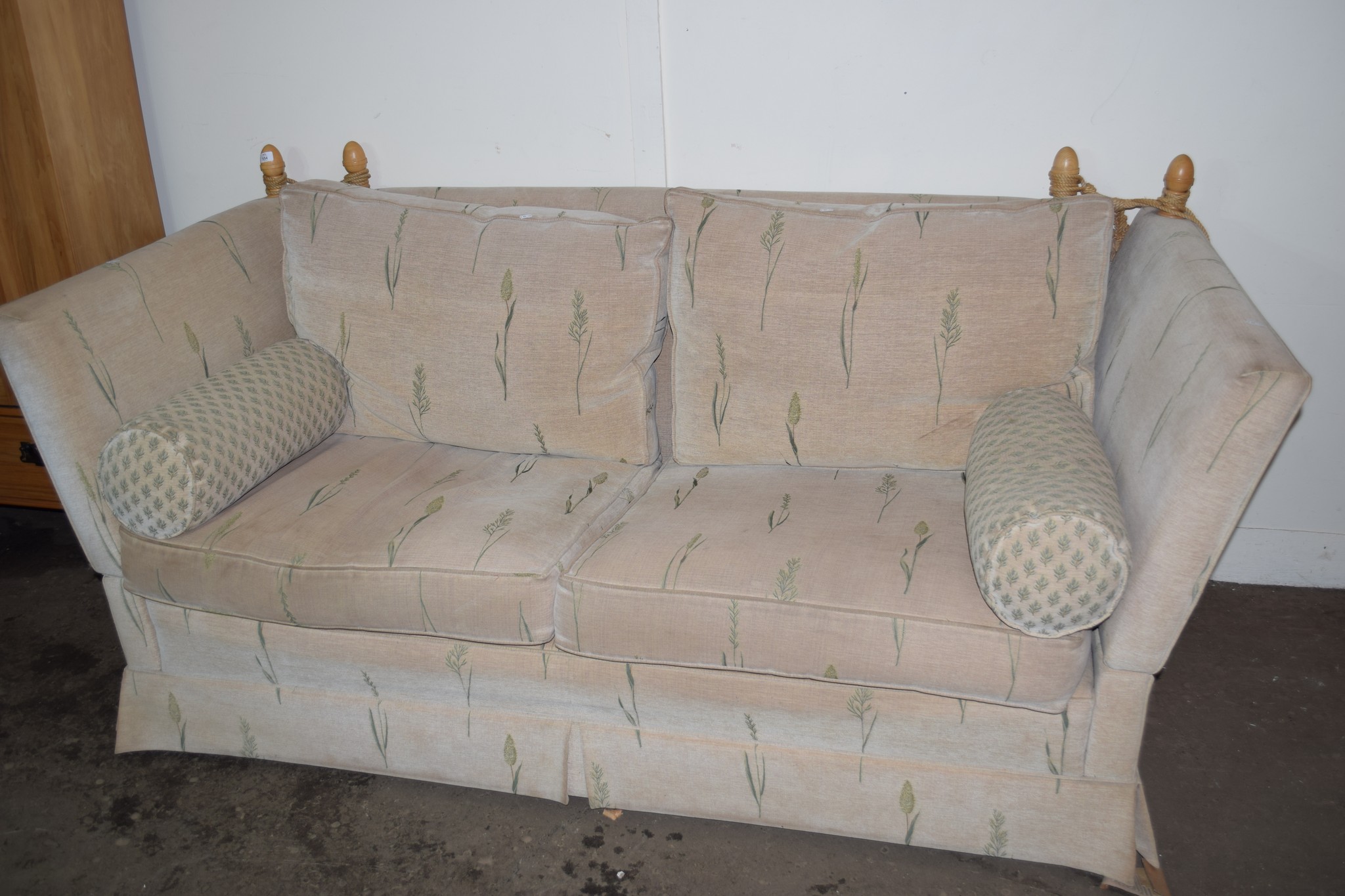 LARGE KNOWLE END SOFA LENGTH APPROX 220CM