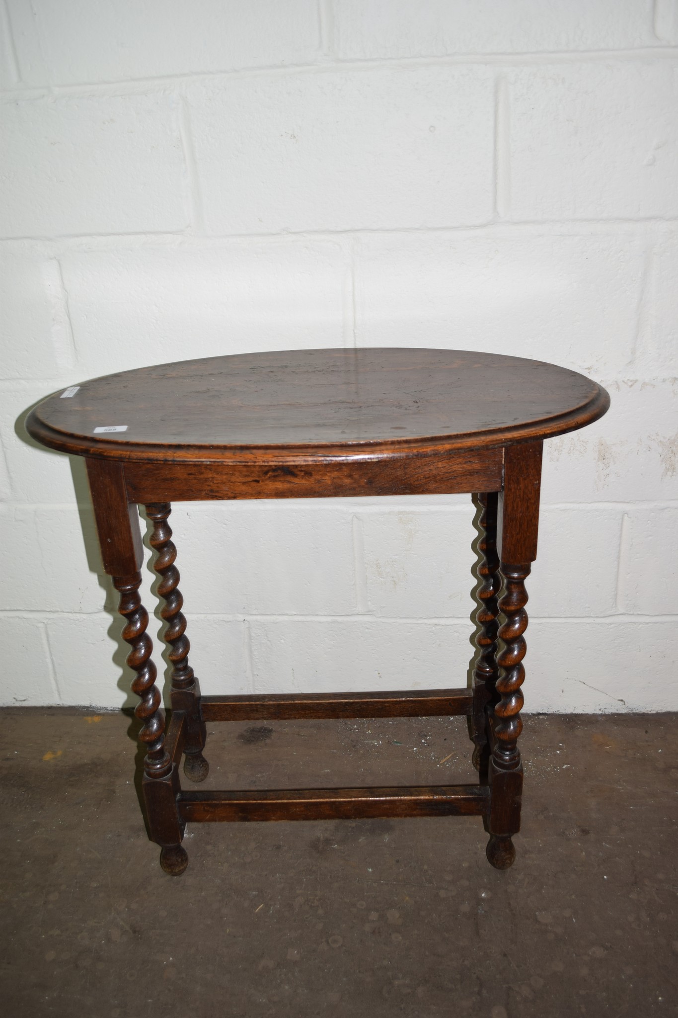 OVAL OAK OCCASSIONAL TABLE WITH BARLEY TWIST LEGS APPROX 75 X 45CM TOGETHER WITH VINTAGE PINE WALL