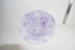 LARGE GLASS DISH WITH A MOTTLED PURPLE DESIGN