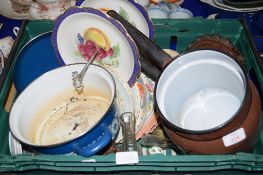 BOX CONTAINING CERAMICS AND KITCHEN WARES, SET OF SAUCEPANS ETC