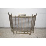 VINTAGE METAL FIRE GUARD, WIDTH APPROX 64CM