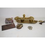 TRAY CONTAINING BRASS DESK SET, FURTHER BRASS MEDALLION MOUNTED IN ONYX AND OTHER ITEMS