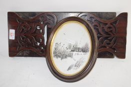 WOODEN BOOK ENDS AND A PICTURE IN OVAL WOODEN FRAME