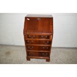 SMALL REPRODUCTION MAHOGANY EFFECT FALL FRONT BUREAU, WIDTH APPROX 53CM