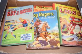 BOX CONTAINING CHILDREN'S ANNUALS INCLUDING ROY OF THE ROVERS 1959, THE LION ANNUAL 1958 ETC