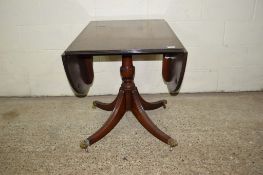 19TH CENTURY MAHOGANY DROP LEAF TABLE RAISED ON TURNED PEDESTAL WITH STRUNG DECORATION TO TOP, WIDTH