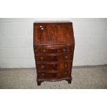 PETITE MAHOGANY EFFECT REPRODUCTION SERPENTINE FALL FRONT BUREAU WITH FITTED INTERIOR, CROSS