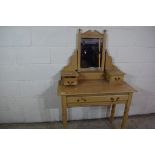 EARLY 20TH CENTURY MIRROR BACK DRESSING TABLE, WIDTH APPROX 91CM