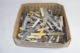 BOX CONTAINING FLATWARES, FISH KNIVES, FORKS AND SPOONS ETC