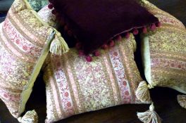 Box containing 18 assorted good quality scatter cushions in burgundy velvet etc (18)