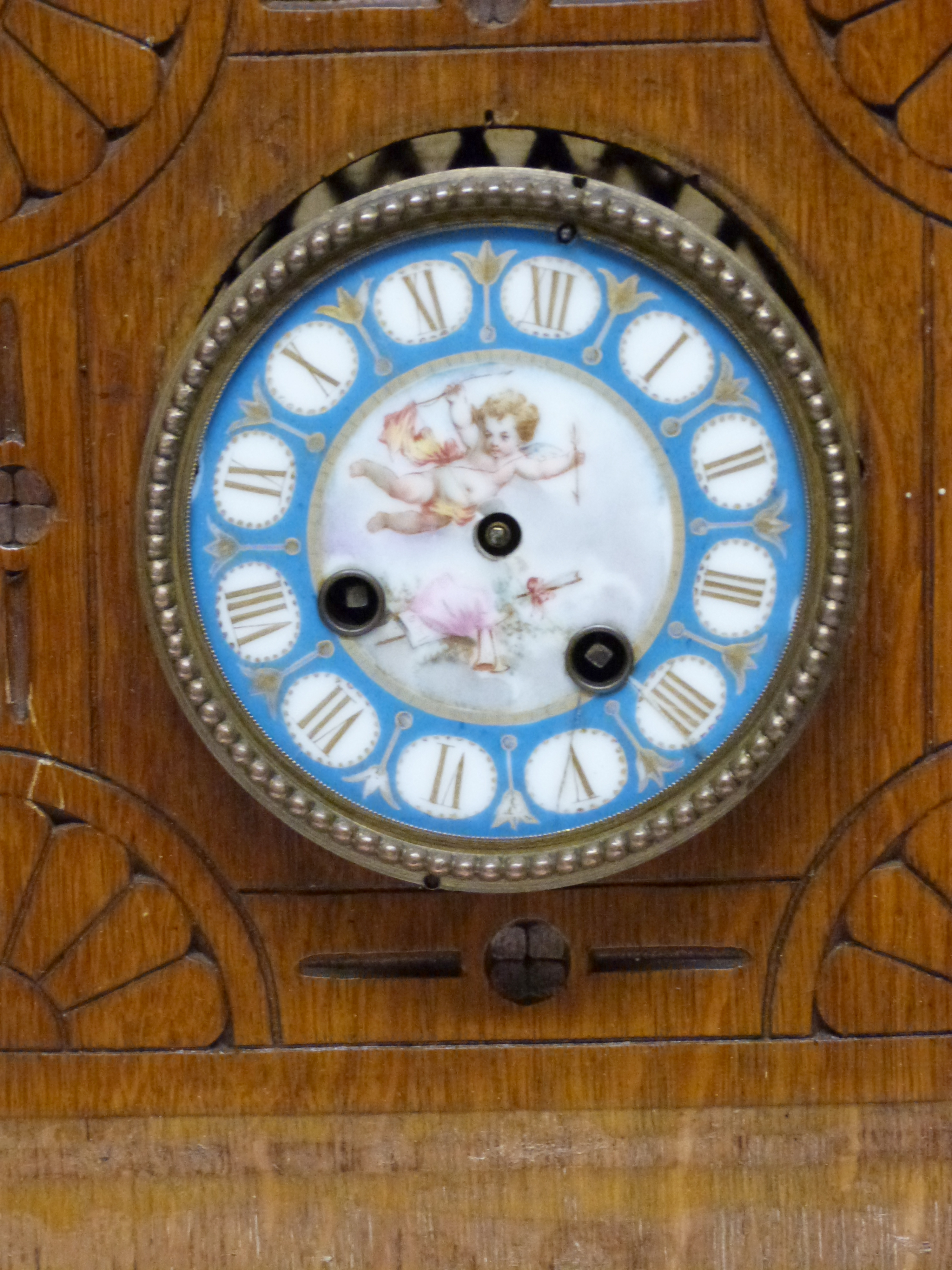 Sevres style clock with dial and inset into a light oak wooden frame, etched with an Art Nouveau - Image 2 of 3