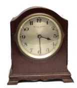 Boulle battery clock in wooden frame, 20cm high