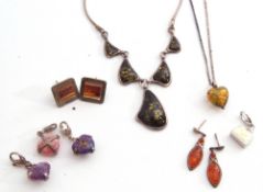 Mixed Lot: mainly white metal jewellery to include modern amber type necklace, 925 pair of amber