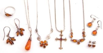 Mixed Lot: modern 925 and amber pendant and earrings, and a ring, together with a 9c stamped cross