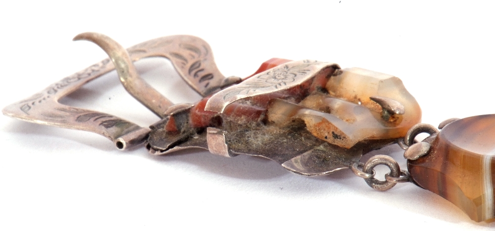 Victorian Scottish white metal and agate bracelet in the form of a belt, five agate panels, chain - Image 7 of 7