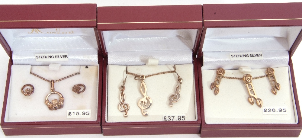 Mixed Lot: six white metal necklace and matching earring sets - Image 3 of 3