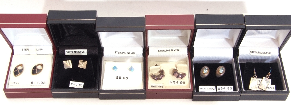 Mixed Lot: eleven pairs of white metal earrings, blue topaz, mother of pearl, amethyst examples etc - Image 2 of 3