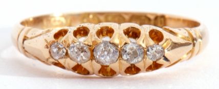 18ct gold antique five stone diamond ring, featuring five graduated old cut diamonds, line set and