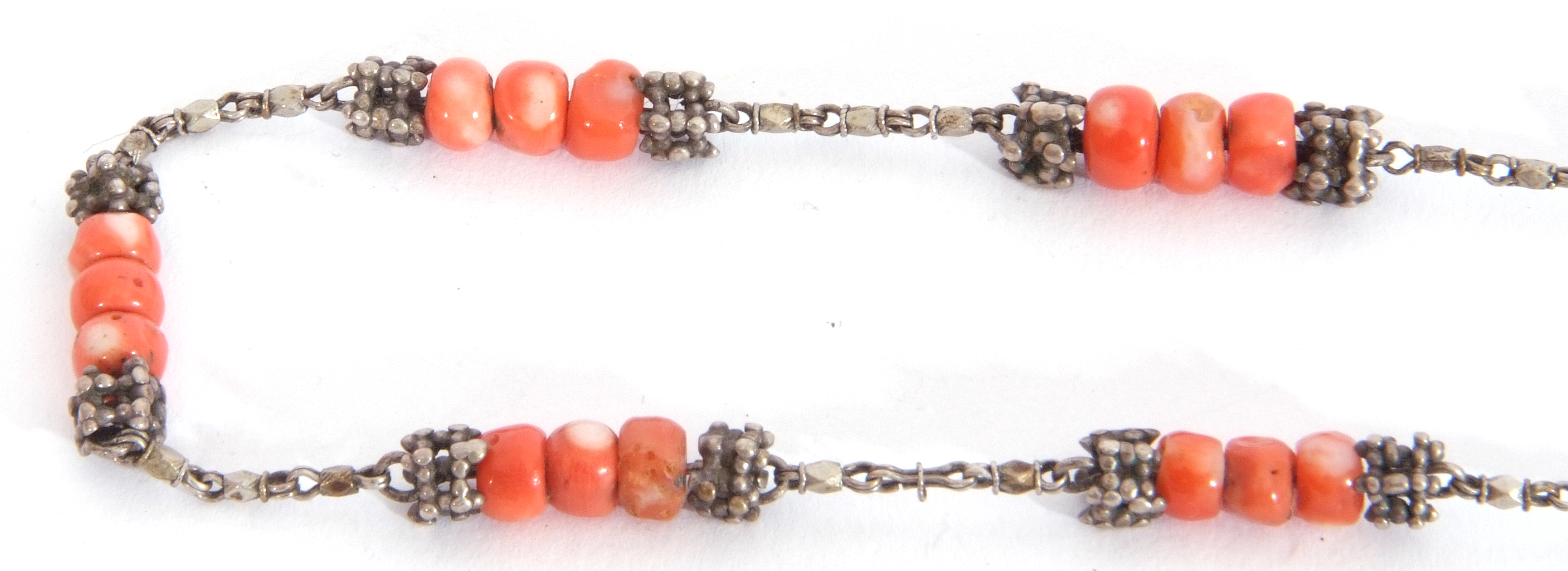 Vintage white metal and coral bead necklace, each section with three coral beads, capped with two - Image 2 of 4