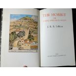 JOHN RONALD REUEL TOLKIEN: THE HOBBIT, London, George Allen & Unwin, 1976, 1st de luxe edition,