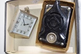 SMALL BOX CONTAINING SMITHS CLOCK AND SMALL LAMP