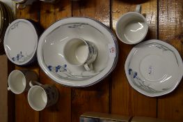TEA WARES BY ROYAL DOULTON IN THE MINERVA DESIGN