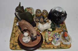 TRAY CONTAINING GLASS WARE AND CERAMICS INCLUDING MODEL OF A SIAMESE CAT, MODELS OF CATS ETC