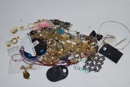 BAG CONTAINING COSTUME JEWELLERY