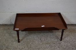 MAHOGANY FINISH REPRODUCTION BED TABLE, WIDTH APPROX 70CM