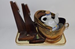 TRAY CONTAINING A COPPER COAL SCUTTLE, POTTERY JUG AND BASE ETC