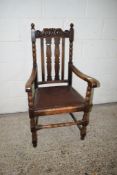 EARLY TO MID 20TH CENTURY JOINTED OAK ELBOW CHAIR WITH LEATHER UPHOLSTERED SEAT, WIDTH APPROX 56CM